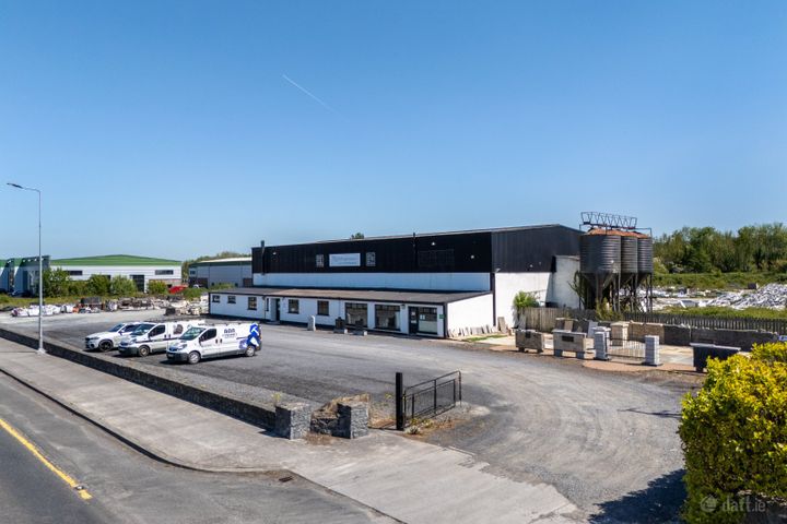 Monuclad, Athlone Road, Longford Town, Co. Longford, N39PH29