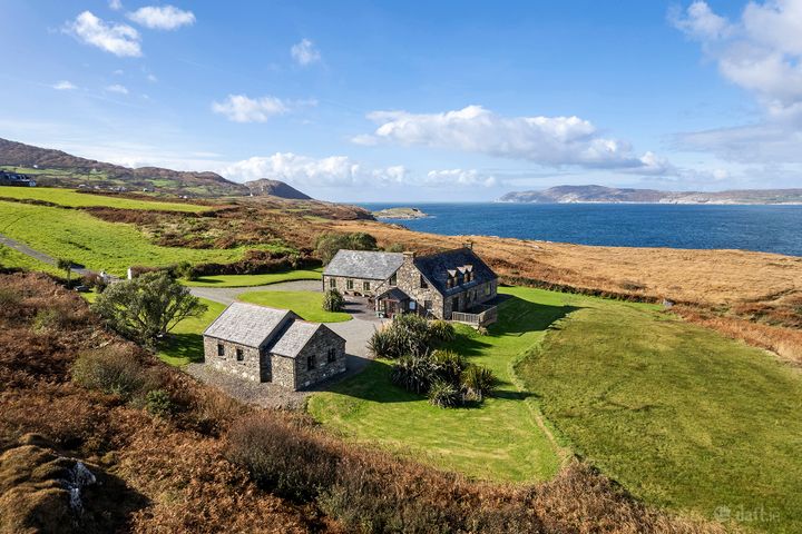 Dunmanus House, Dunkelly West, Goleen, Co Cork, P81N277