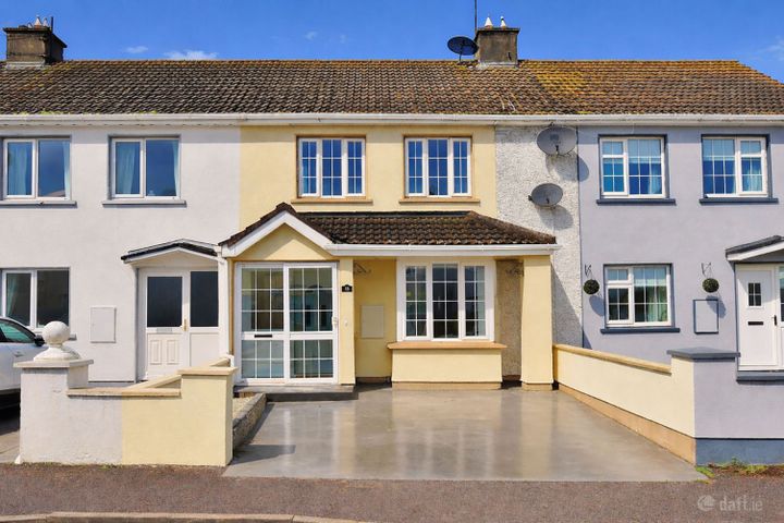 18 Hillside Drive, Castletown, Navan, Co. Meath, C15HY36