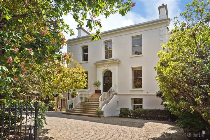 Avondale, Avoca Ave, Blackrock, Dublin