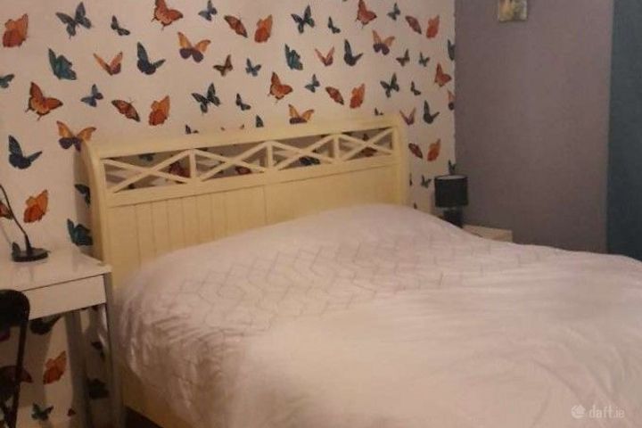 Ballyogan Road, Carrickmines, Dublin 18