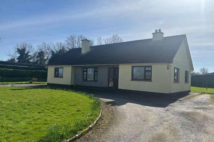 Rathnacreeva, Ballyglass, Balla, Co. Mayo, F12W577