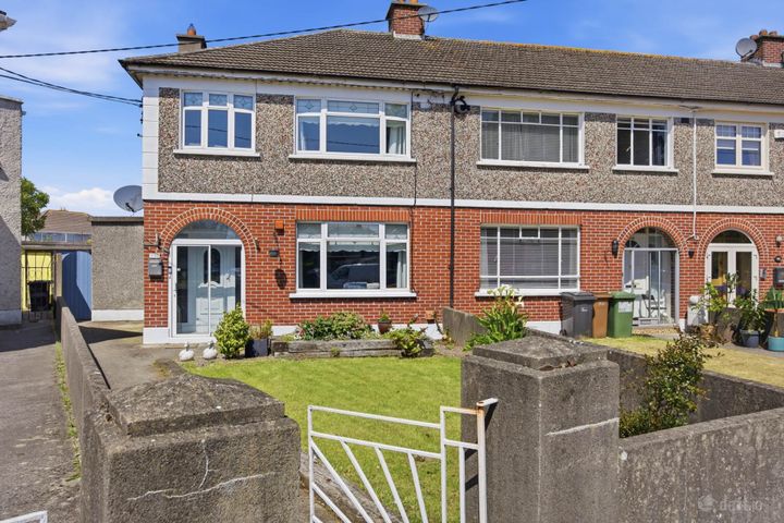 110 Hazelwood Park, Artane, Dublin 5, D05F7A4