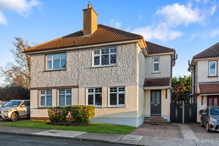 2 Drumkeen Manor, Rochestown Avenue, Dun Laoghaire, Co Dublin, A96Y138