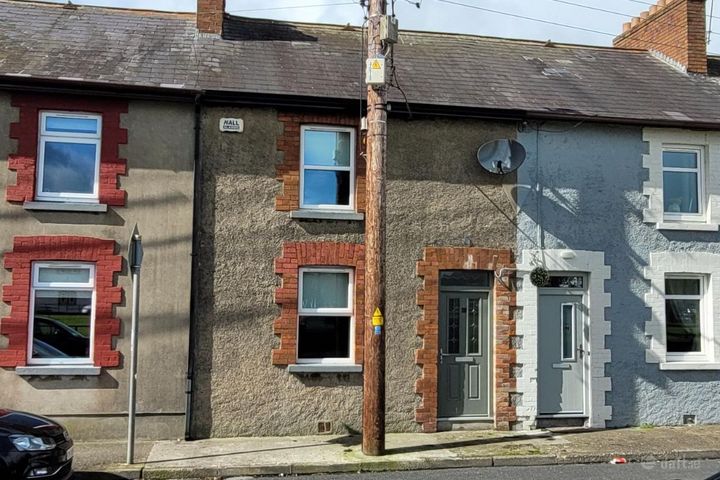 6 Redmond Square, Tipperary, Tipperary Town, Co. Tipperary