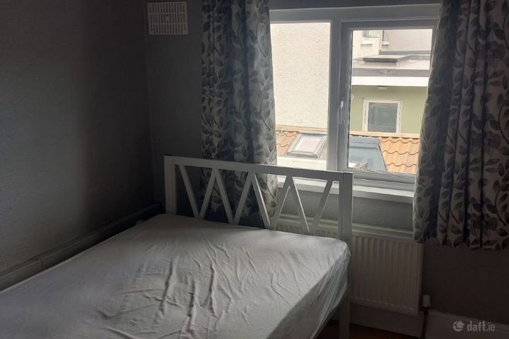 Mobhi rd Dublin , Drumcondra, Dublin 9