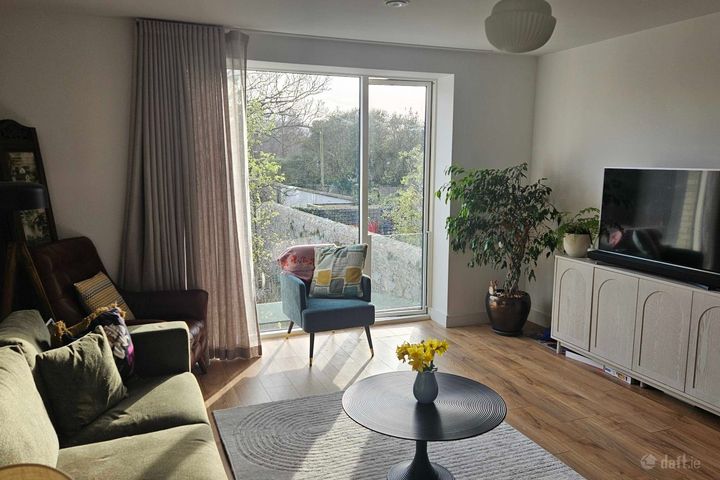 Duplex - Newtown Gardens, Newtownpark Avenue, Blackrock, Co. Dublin