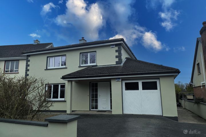 24 Garryduff Drive, Pound Road, Castlebar, Co. Mayo, F23V129