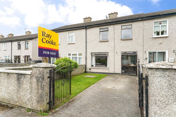 25 Rossfield Gardens, Tallaght, Dublin 24