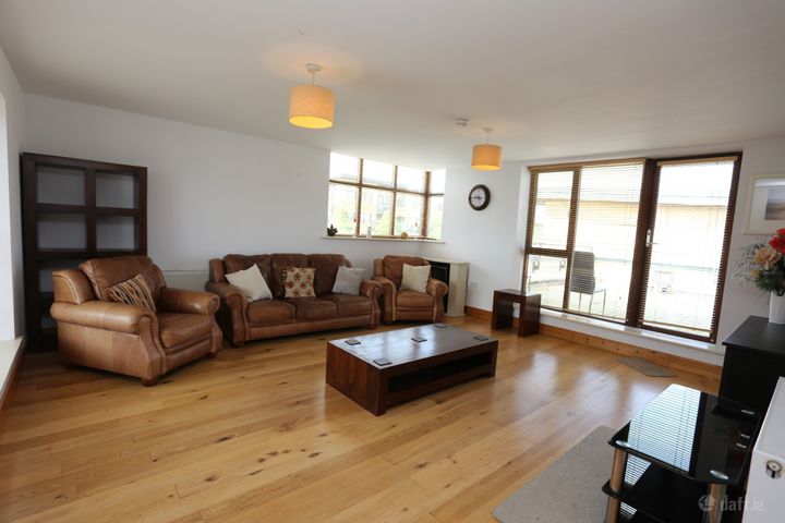 Castlegate Mews, Lucan, Co. Dublin