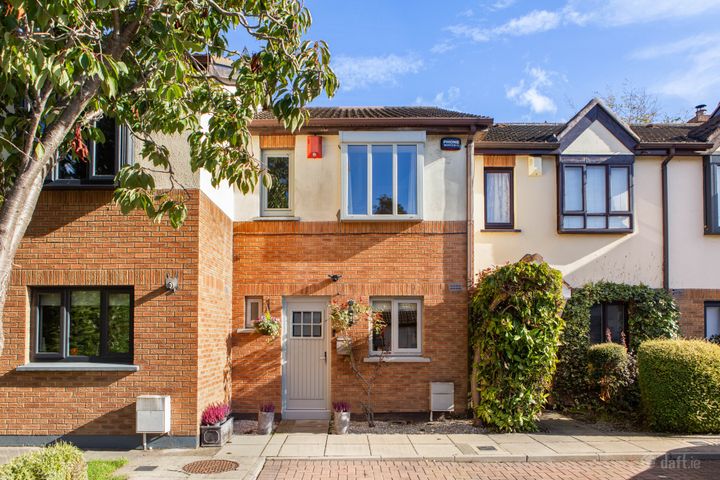 5 Castle Court, Killiney Hill Road, Killiney, Co. Dublin, A96 NP78