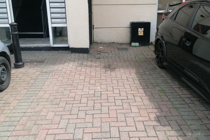 Pier 19, Ushers Island, St. James Gate, Dublin 8