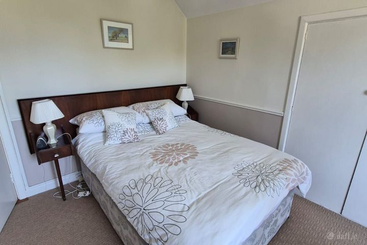 L1031, Lucan, Co. Dublin