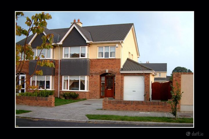 2 Rinawade Green, Leixlip, Co. Kildare