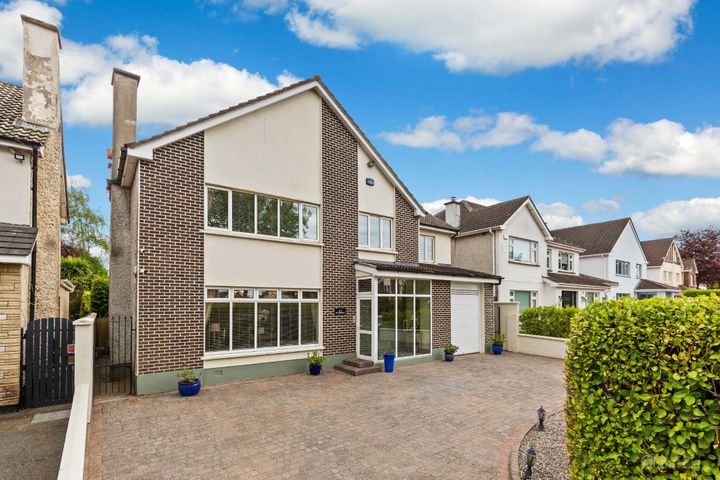 41 Deerpark Road, Castleknock, Dublin 15, D15E8NT