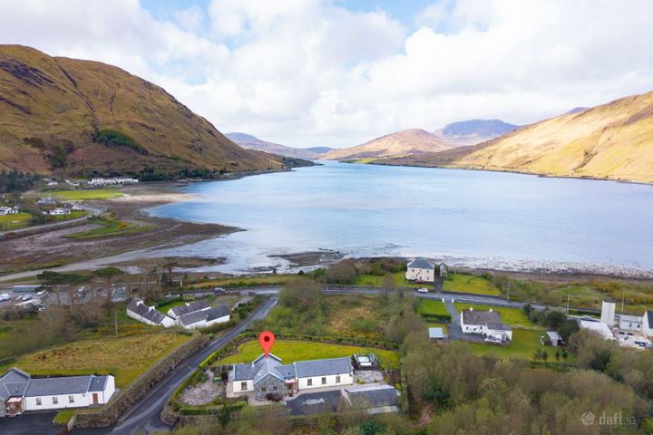 2 Killary View, Leenane, Co. Galway, H91DPT6
