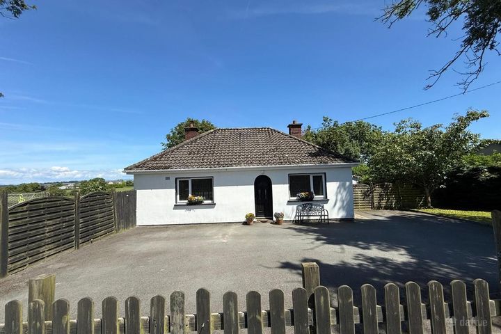 The Cottage, Brittas, Grangebellew, Clogherhead, Co. Louth, A92X582