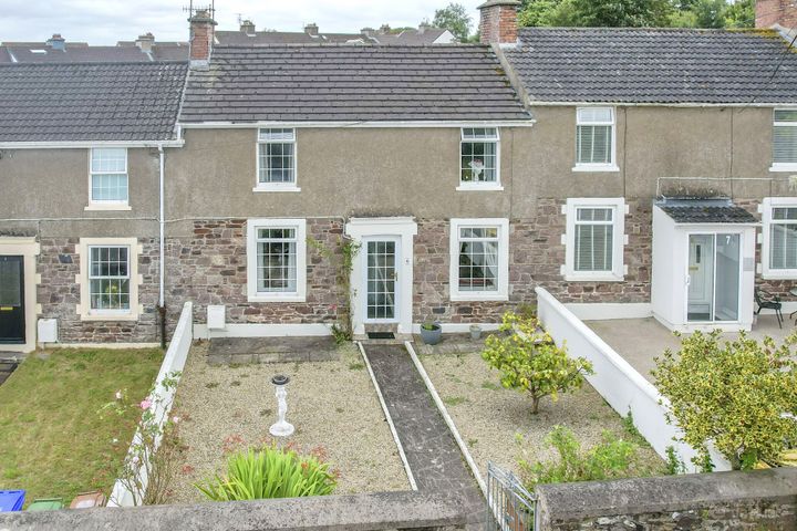 6 Lynch Terrace, Richmond Hill, Fermoy, Co Cork, P61P766
