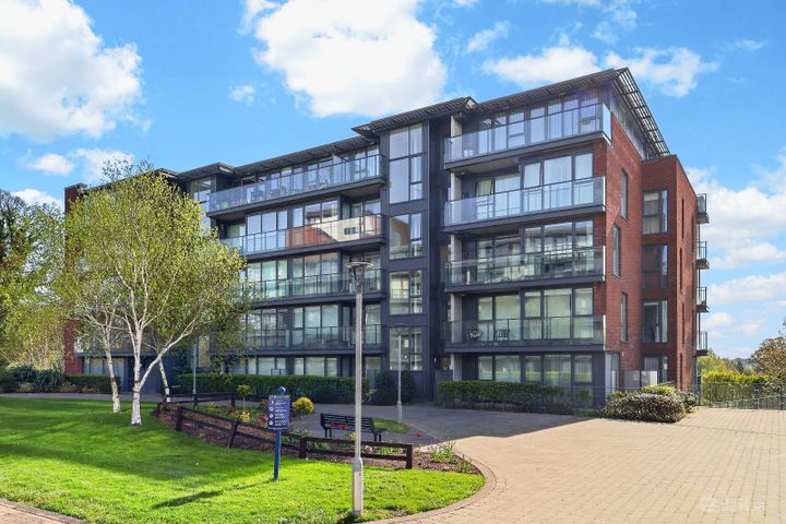 Apartment 9, Larkspur Hall, Levmoss Park, Leopardstown, Dublin 18, D18X726