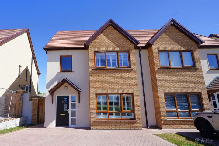 27 Garraí Broc, Crooke, Passage East, Co. Waterford, X91X6FH