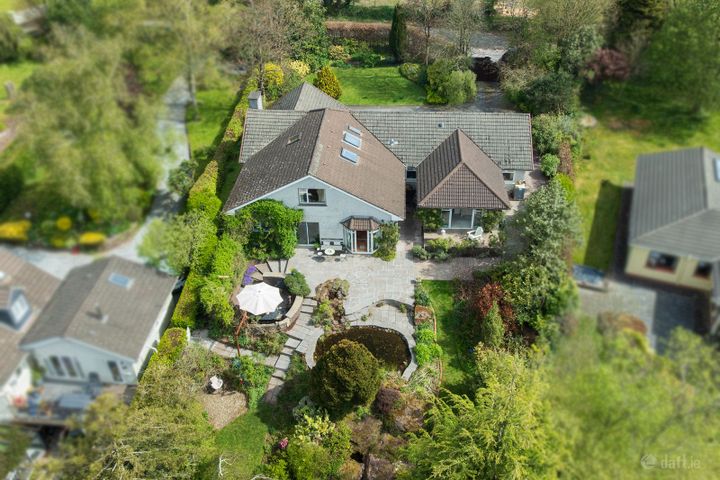 Rockwood, Upper Cloghroe, Blarney, Co. Cork, T23FC42