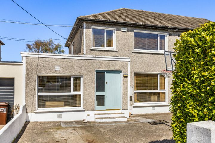 10 Balally Grove, Dundrum, Dublin 16, D16KD76