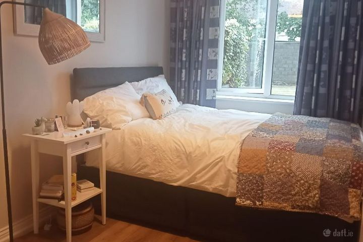 Walkinstown Crescent, Walkinstown, Co. Dublin