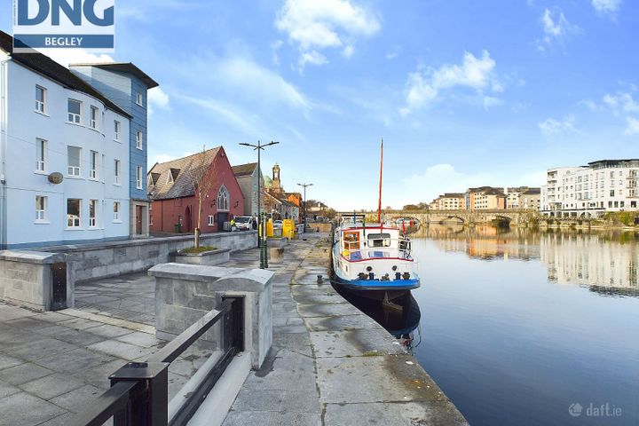 Apartment A, Saint Peter'S Port Apartments, Saint Peter'S Port, Athlone, Co. Westmeath, N37RT22