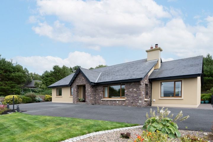 Dun Ar Aill, Gurrane West, Killorglin, Kerry