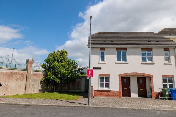 1 Lakeview Court, Pennyfeather Way, Kilkenny, Co. Kilkenny, R95D1K1