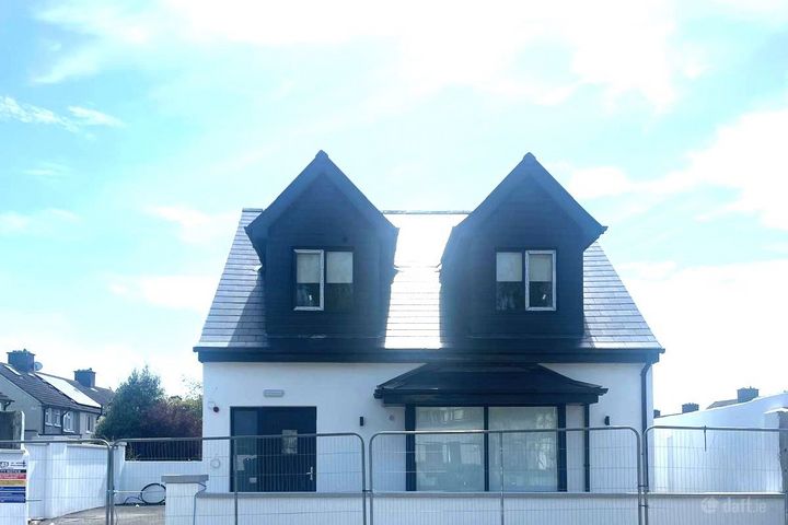 La Touche Road, Dublin 12, Bluebell, Dublin 12