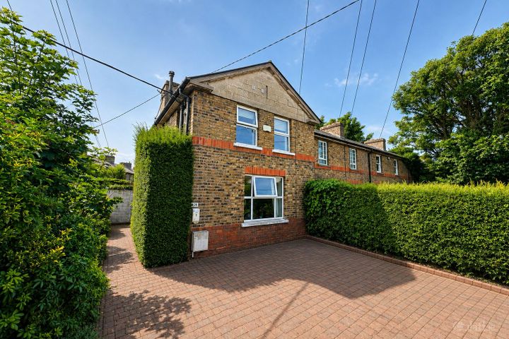 12 Sallynoggin Villas, Glenageary Road Upper, Glenageary, Co. Dublin, A96W702
