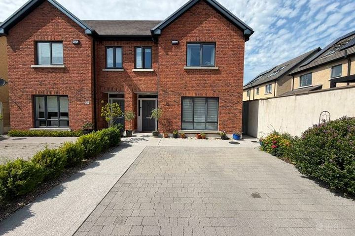 28 Maydenhayes Crescent, Donacarney, Donacarney, Co. Meath, A92XH3C