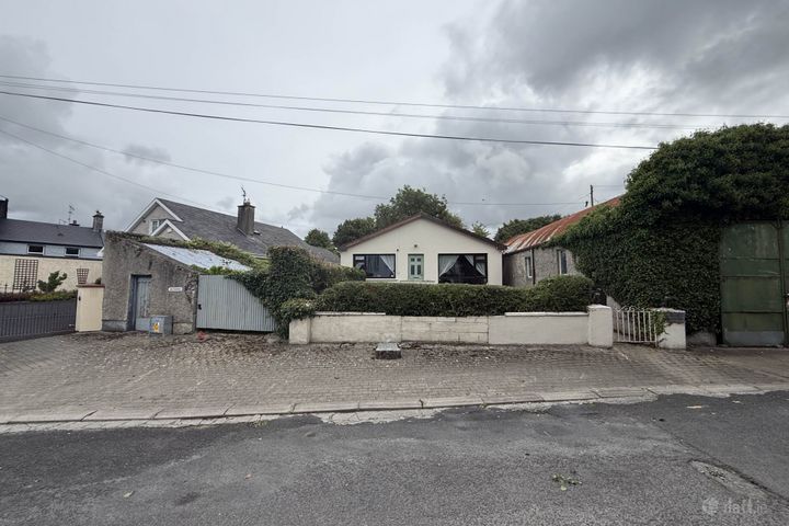 East Square, Limerick, Co. Limerick, V94F24D