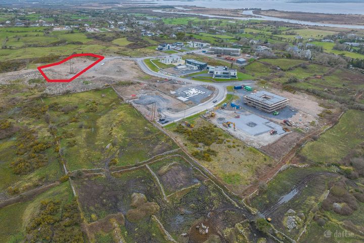 19 Lakeview Hill, Bushypark