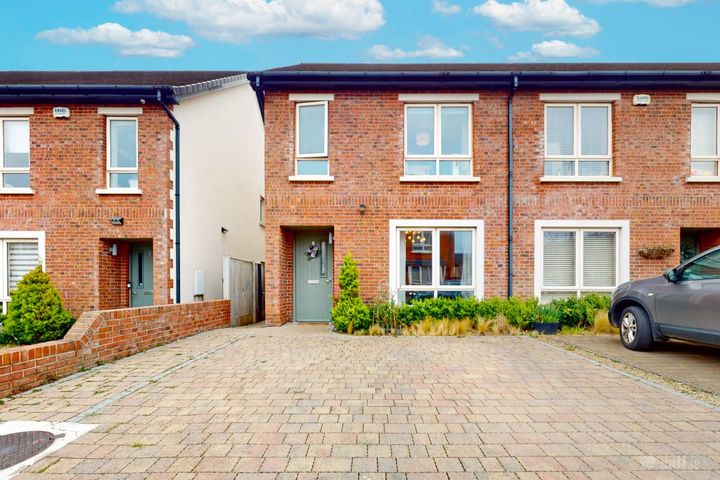 8 Parkside Drive, Parkside, Malahide Road, Dublin