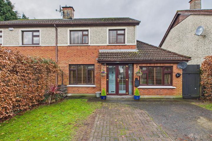 2 Castlewood Gardens, Pollerton Road, Carlow Town, Co. Carlow, R93HC59