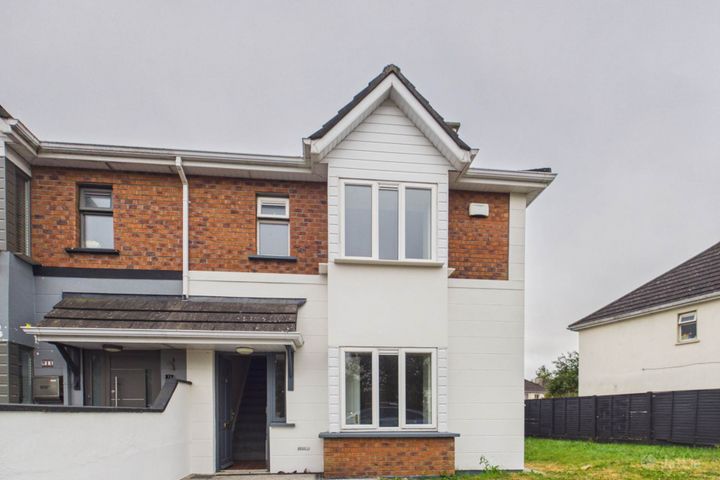 10 Hollands Park, Athy, Co. Kildare, R14D597