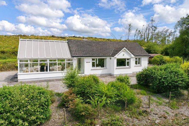 Heather Haven, Cuiltydangan, Riverstown, Co. Sligo, F52E958