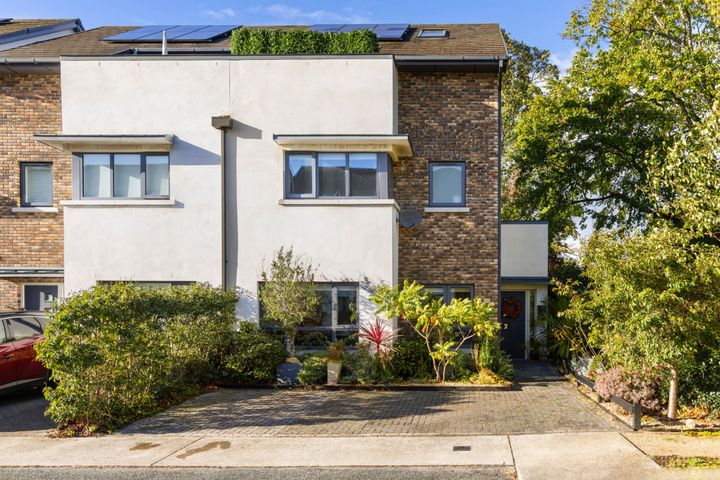 40 Woodbank, Shankill, Dublin 18, D18 H026