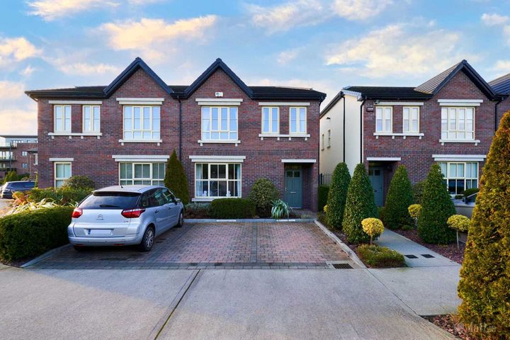 9 Bracken Park Drive, Carpenterstown Road, Castleknock, Dublin 15, Dublin