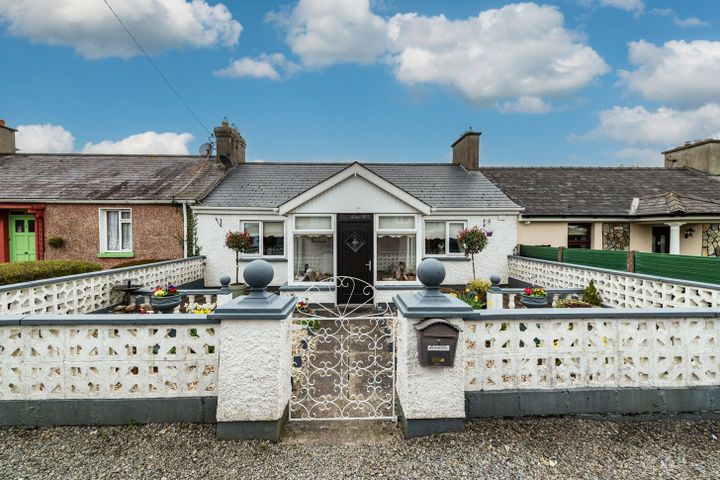 2 Palace Field, Kildare, Kildare, Co. Kildare, R51DX33
