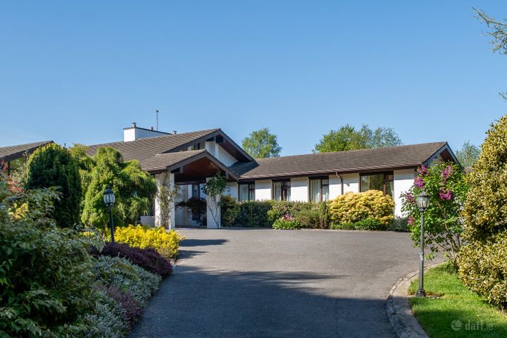 Heather Lea, Ross Road, Screggan, Tullamore, Co. Offaly, R35E448