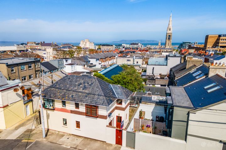1A Cross Avenue, Dun Laoghaire, Co. Dublin, A96X392