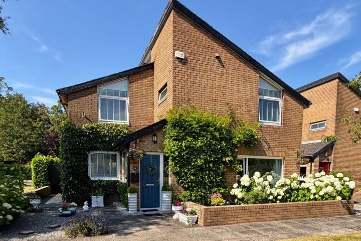 10 Newpark Lawn, Kilkenny, Kilkenny, Co. Kilkenny, R95K1HE