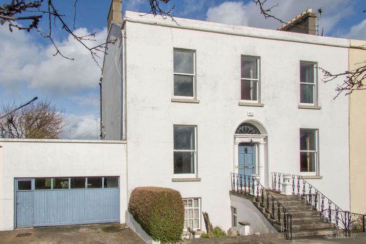 5 Eglinton Park, Dun Laoghaire, Co Dublin, Dublin