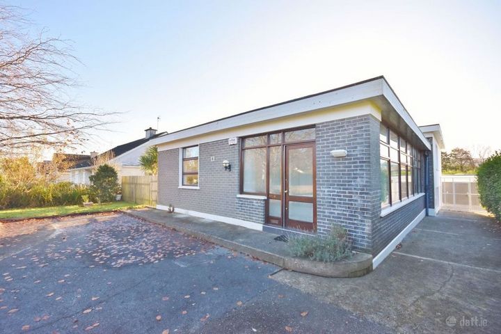 9 Castle Demesne, Tralee, Ballinahow, Co. Kerry, V92P8FY