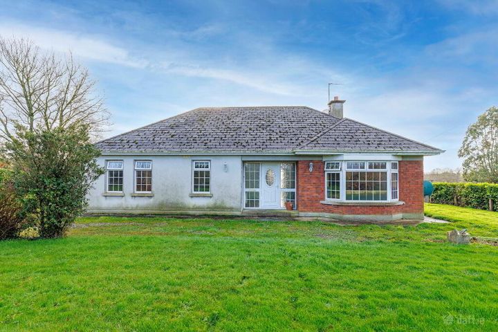 Cragg, Birdhill, Co. Tipperary, V94E6P5