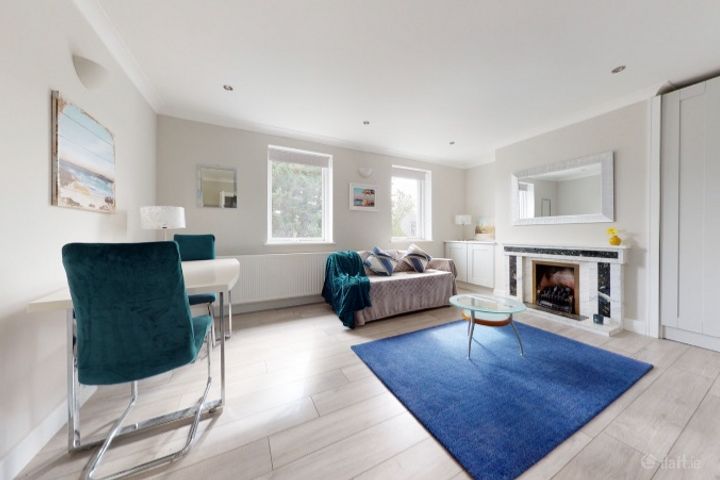Apartment  Derrickbawn Court, Ballinteer Road, D, Dundrum, Dublin 16