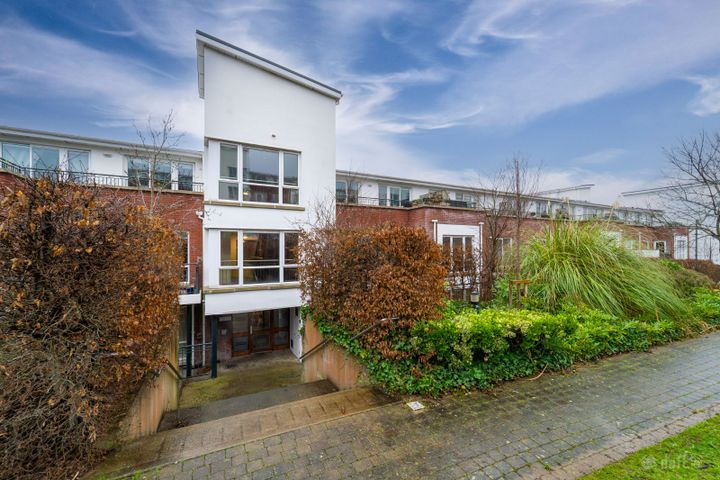 Apartment 64, Rockview, Sandyford, Dublin 18, D18WYF3